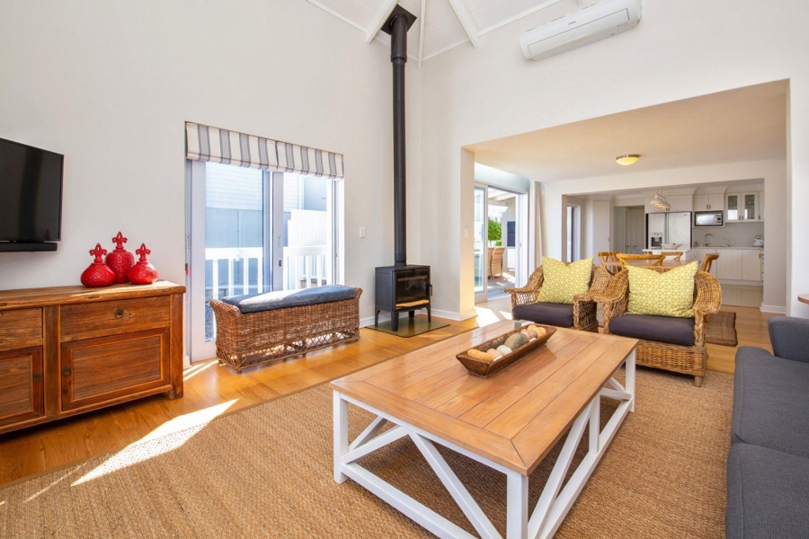 To Let 2 Bedroom Property for Rent in Thesen Islands Western Cape